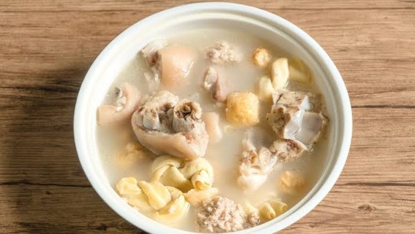 شوربة الكوارع الغنية بالفوائد الصحية