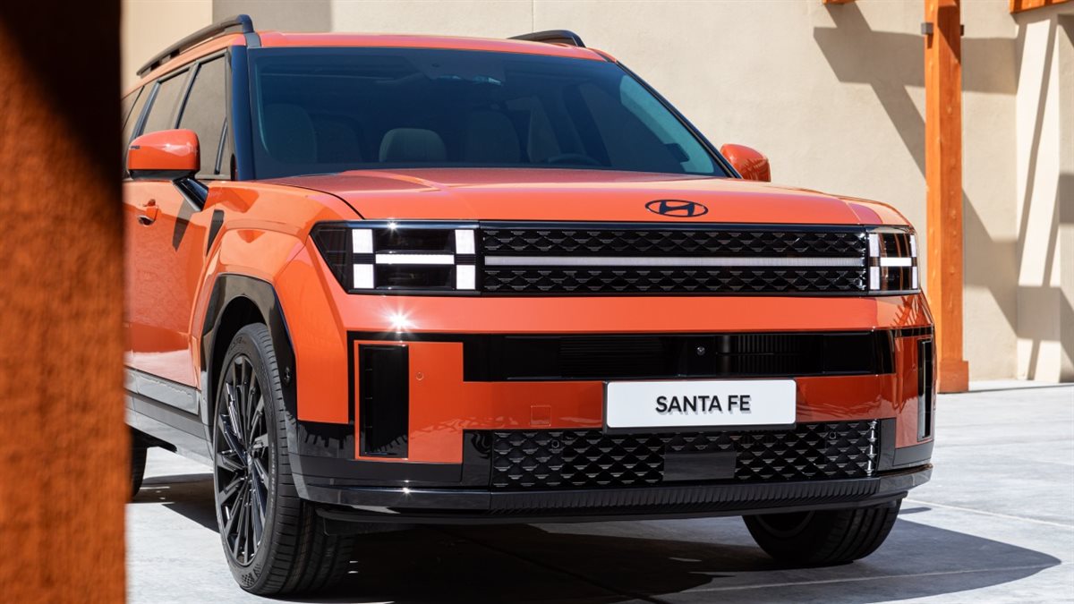 هيونداي سنتافي 2025