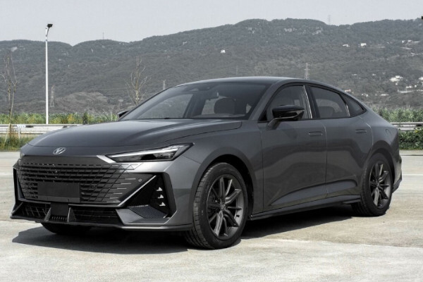 شانجان UNI-V