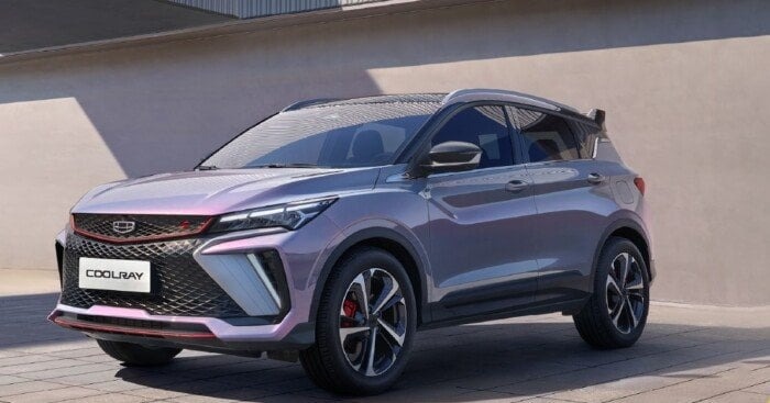 جيلي كولراي 2025
