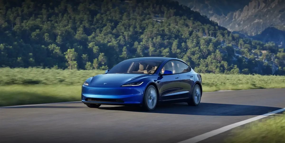 تسلا موديل 3