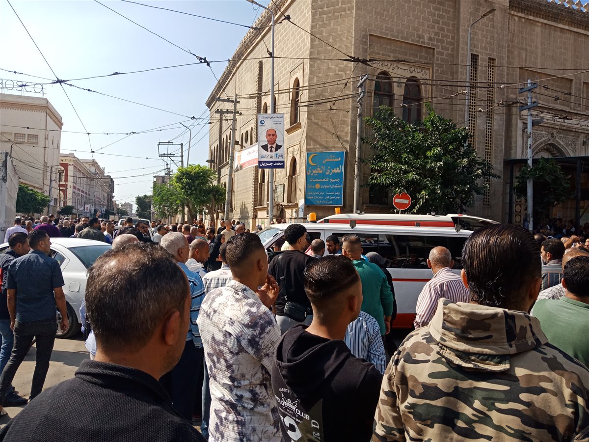 تشييع جثمان ضحايا حادث طريق 45<br>