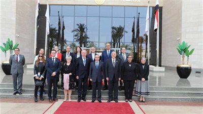 وزير العدل يستقبل رئيسي المحكمتين الدستوريـتين المصـرية والمـجـرية