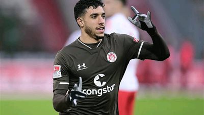 مرموش يفتتح أهداف آينتراخت فرانكفورت أمام بوخوم بالدوري الألماني