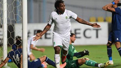 مابولولو يصل القاهرة بعد نهاية معسكر أنجولا خلال فترة التوقف الدولي