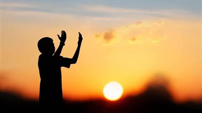 اَللّهُمَّ نَبِّهني فيهِ لِبَرَكاتِ أسحارِهِ.. دعاء اليوم الثامن عشر من رمضان