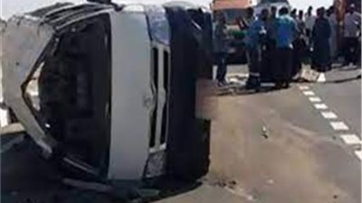 مصرع وإصابة 8 أشخاص فى حادث انقلاب ميكروباص  بالمنيا