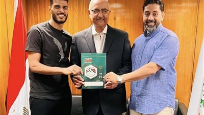 البنك الأهلي يكتسب خبرة عماد فتحي في صفقة مميزة