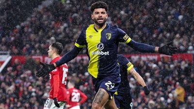 مانشستر يونايتد وخسارة على الأولد ترافورد من بورنموث