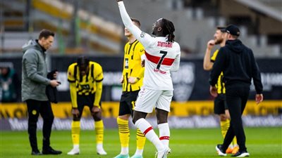 شتوتجارت يثير مفاجأة ويحرم أُسُود الفيستفاليا من الفوز