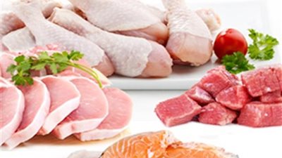 مفاجأة جديدة.. أسعار الفراخ واللحوم والأسماك بالأسواق التجارية 