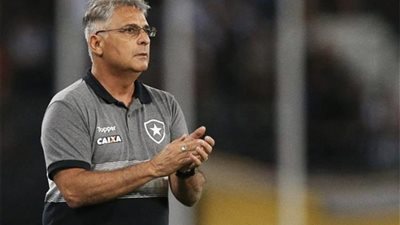 مواجهة حاسمة: باكيتا يكشف عن استراتيجيته لمواجهة الأهلي