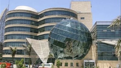 احتفالًا بالعيد.. متطوعون يحتفلون مع أطفال مستشفي 57357