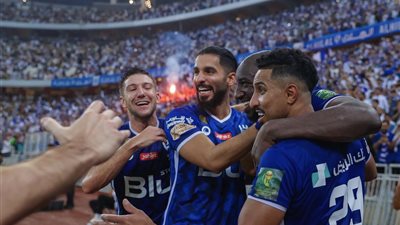 أول نادٍ عربي يصل لثلاث نهائيات في عام واحد: هل يتمكن زعيم آسيا من تحقيق الثلاثية؟