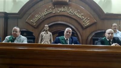 للفصل في طلب رد المحكمة.. تأجيل محاكمة قاتلة طفلها بالشرقية