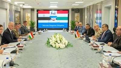 وزير الإنتاج الحربي يستقبل وزير دفاع المجر لبحث سبل التعاون