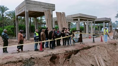 مسئولو الإسكان يتفقدوا عددا من المشروعات الجاري تنفيذها بالمدن الجديدة