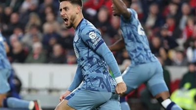 أستون فيلا يقلب الطاولة علي برينتفورد ويفوز بثنائية