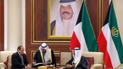 السيسي يعزي في وفاة الشيخ نواف الأحمد.. ويلتقي أمير الكويت الجديد