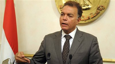 رحيل وزير النقل السابق 