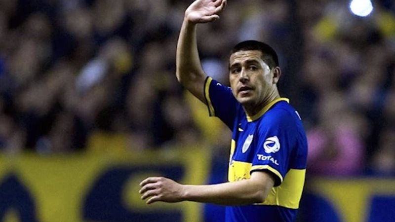 ADA21B33-D26B-47F9-9DD6-ED63A6DE5A81