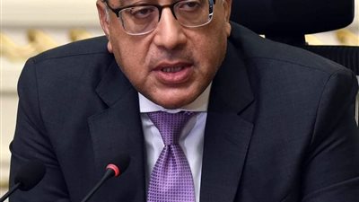 «رئيس الوزراء» يهنئ شيخ الأزهر بذكرى المولد النبوي الشريف