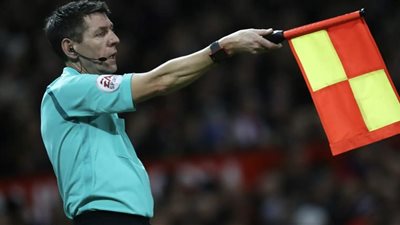 عين حادة على المستديرة: كيف ستحدث تقنية التسلل تحولًا في كرة القدم بكأس آسيا؟