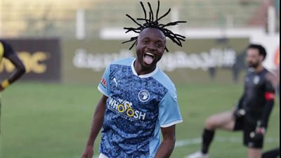 ماييلي يتوج بأفضل لاعب في مباراة بيراميدز أمام سيراميكا كليوباترا اليوم