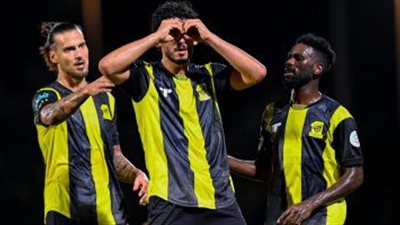 أحمد حجازي يقود تشكيل الاتحاد أمام التعاون في الدوري السعودي