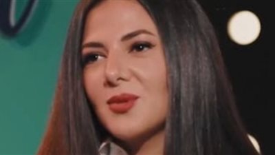 دنيا سمير لـ 