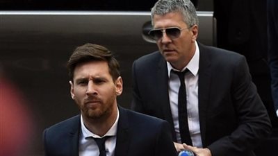 لا صحة لشائعات الانتقال.. والد ميسي ينفي اقتراب ابنه من الدوري السعودي
