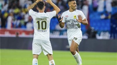 ثنائي قوي يعود للعب: حمد الله وكورنادو في تشكيلة اتحاد جدة