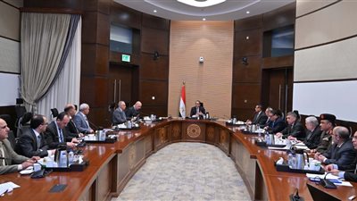 مدبولي يتابع مشروع تطوير وتوسعة طريق الكورنيش بالإسكندرية