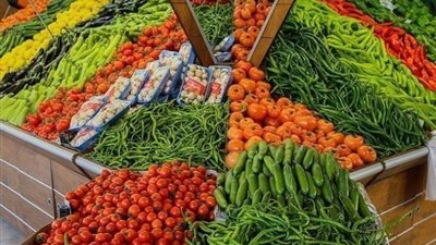 الطماطم بـ5 جنيه.. أسعار الخضروات اليوم الأحد بسوق العبور