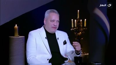 من اهتمامات الجمهور.. تامر أمين يتحدث عن حياة الفنانين 