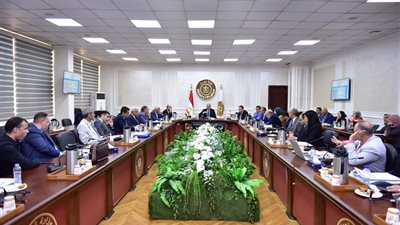 وزير العمل: مصر لم تدرج على قائمة الملاحظات الدولية