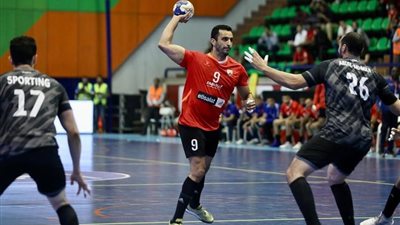 انتصار ساحق للأهلي يقوده لصدارة مجموعته بكأس الكؤوس الإفريقية