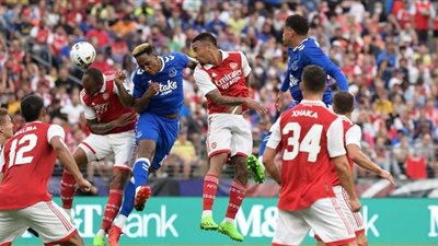 أرسنال يحقق فوزًا لا ينقذ أمله في حسم الدوري