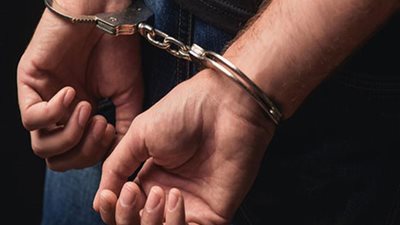 بسبب خلافات بين السيدات..القبض على المتهم بقتل جاره فى الشرقية