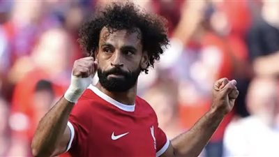 التنافس الشديد: صلاح في سباق جائزة لاعب الشهر