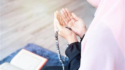 أللّهُمَّ اجْعَلْ صِيامي فيهِ بالشُّكرِ.. دعاء آخر رمضان 