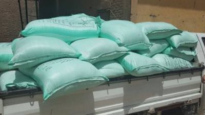 خلال 24 ساعة.. مصادرة 16 طن دقيق مدعم قبل طرحها للسوق السوداء