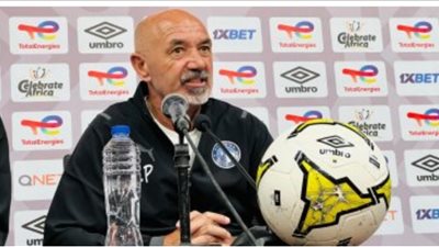 مشاده كلاميه بين باتشيكو وأحد الصحفين بعد مباراه فيوتشر