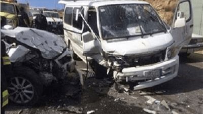 انحراف الطارة وراء حادث انقلاب ميكروباص أعلى وصلة المريوطية