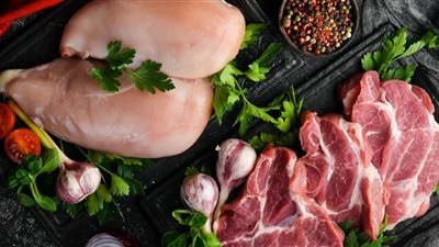 بكام النهاردة؟.. أسعار الدواجن و اللحوم والأسماك بالأسواق التجارية 