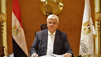 التعليم العالي تغلق كيانين وهميين في المنيا...وتشيد بـ«الضبطية القضائية»