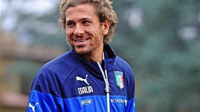 نجاة تشيرشي من محاولة سرقة تشبه الأفلام الأكشن.. والسلاح المستخدم كان لعبة