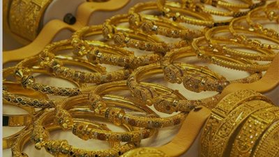 المعدن الأصفر يواصل خسائره...أسعار الذهب في مصر اليوم