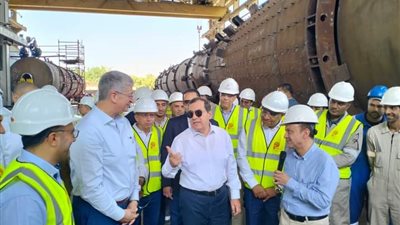 الملا: دعم التصنيع المحلي للمعدات البترولية أحد الدعائم الرئيسية لاستراتيجية للقطاع