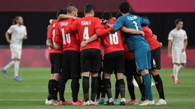 التشكيل المتوقع لمنتخبي مصر والجزائر وديا الليلة